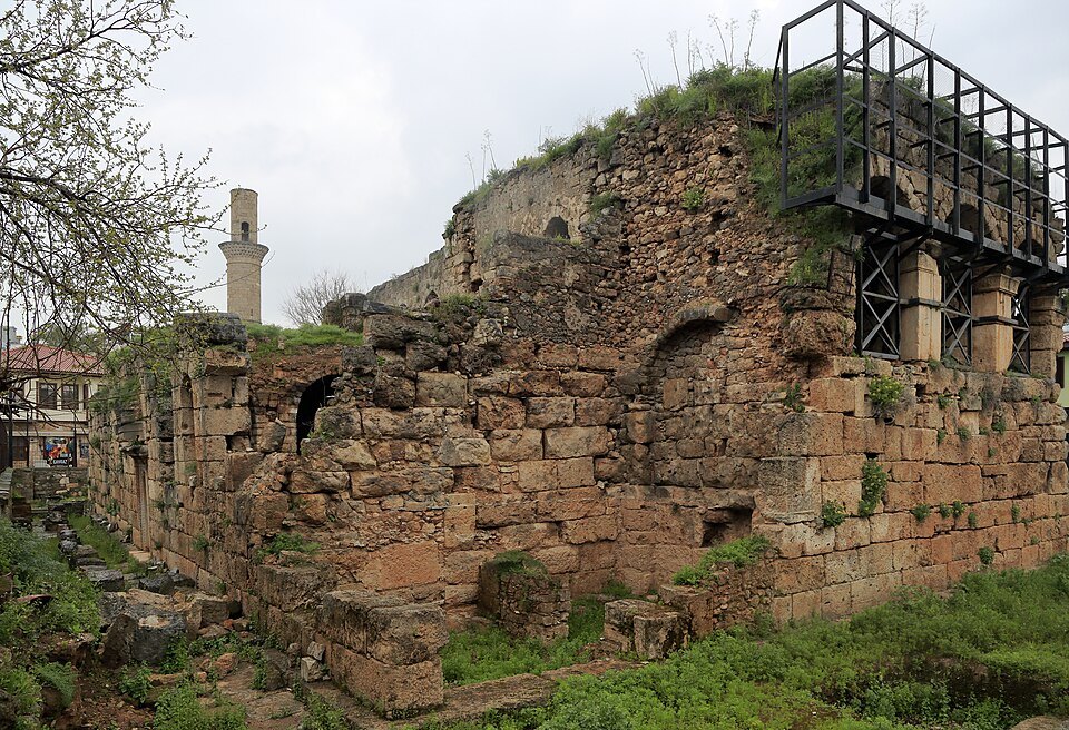 The Truncated Minaret